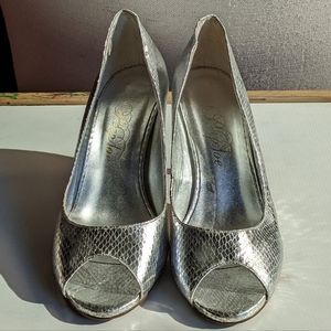 Peeptoe Shoes Miss Gamet Silver Peeptoe Heels